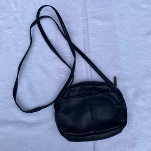 Wilson’s Leather Small Bag